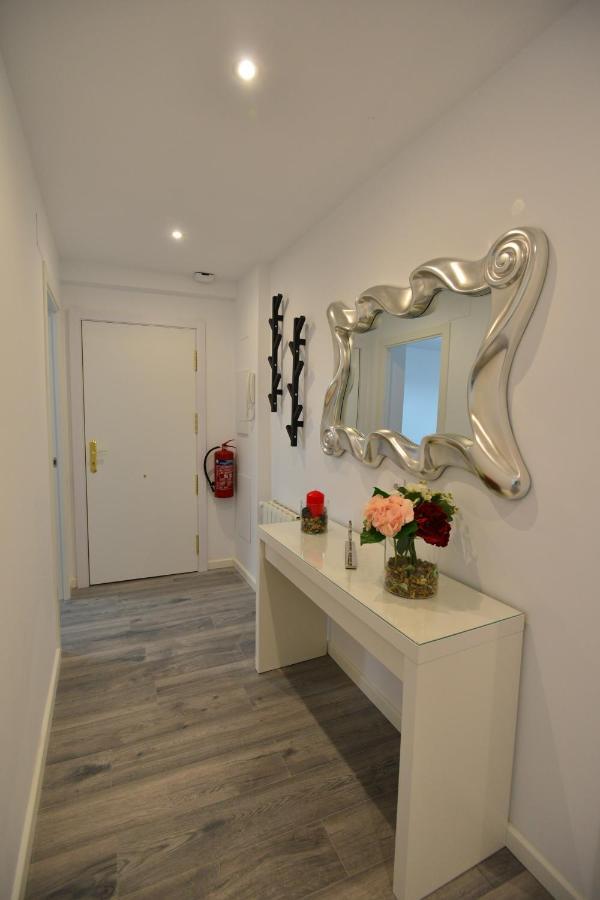 סנטיאגו דה קומפוסטלה Apartamento Escalinata Triacastela מראה חיצוני תמונה