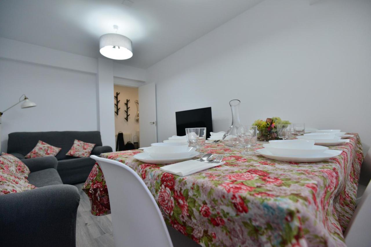 סנטיאגו דה קומפוסטלה Apartamento Escalinata Triacastela מראה חיצוני תמונה